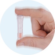 Je důležité směs řádně protřepat ve zkumace, která je přiložena v testu