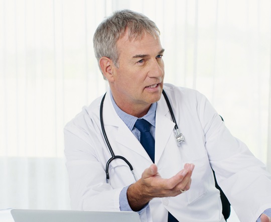 doktor v ordinaci